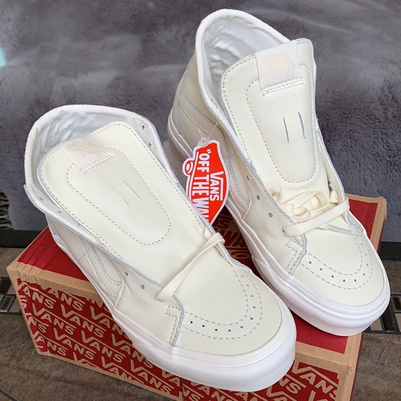 VANS SK8-HI TAPERED SOFT LEATHER MARSHMALLOW WMNS - Picture 6 of 16